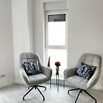 Mara 2 Apartment