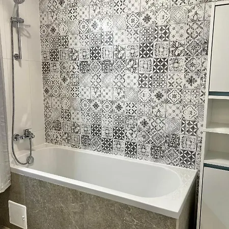 Mara 2 * تيميشورا